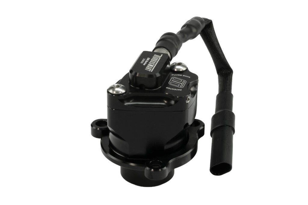 Turbosmart BOV Kompact EM Plumb Back VR33 – Merc W206 C300