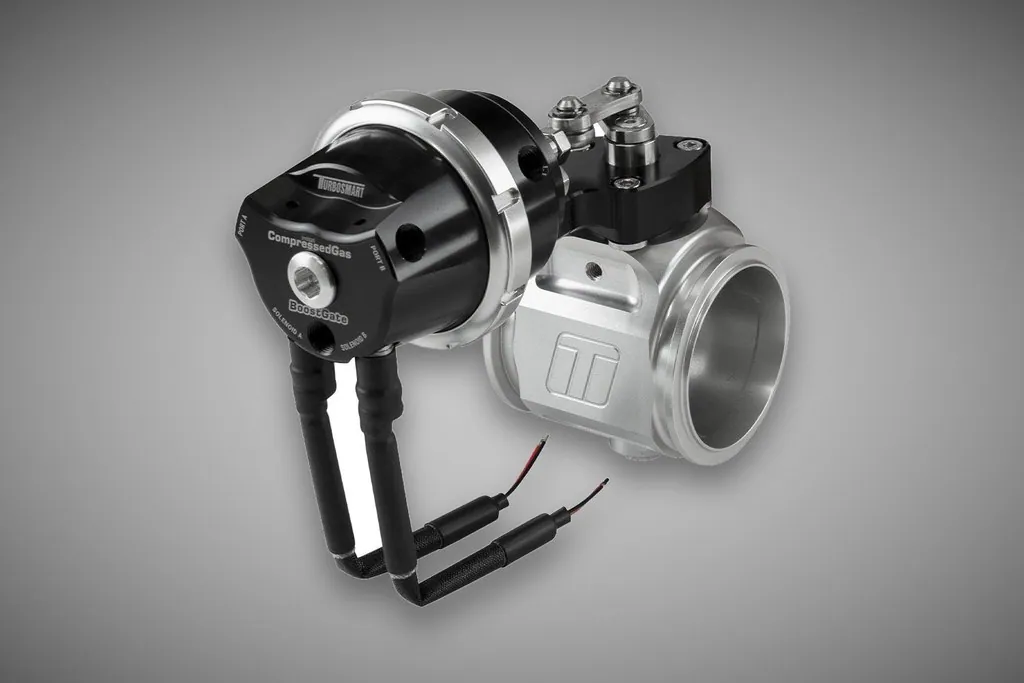 Turbosmart Compressed Gas BoostGate50 7PSI Black – Inbuilt Solenoids (Control In Cap CO2 Boost Control)