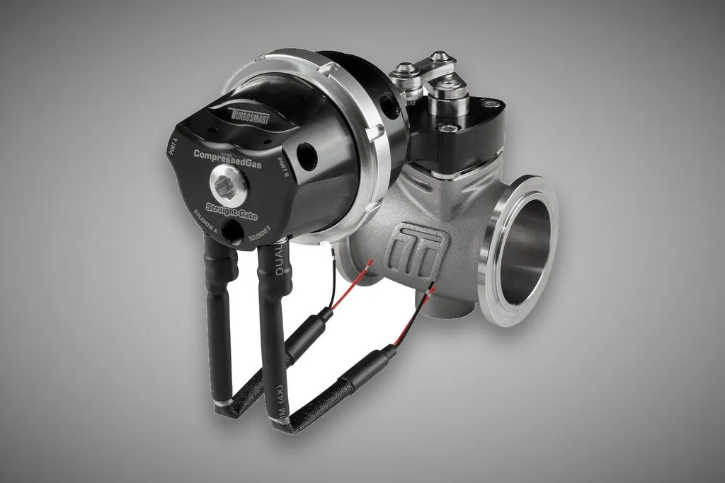 Turbosmart Compressed Gas (CO2) StraightGate40 – Inbuilt Solenoids – 7PSI Black (Control In Cap CO2 Boost Control)